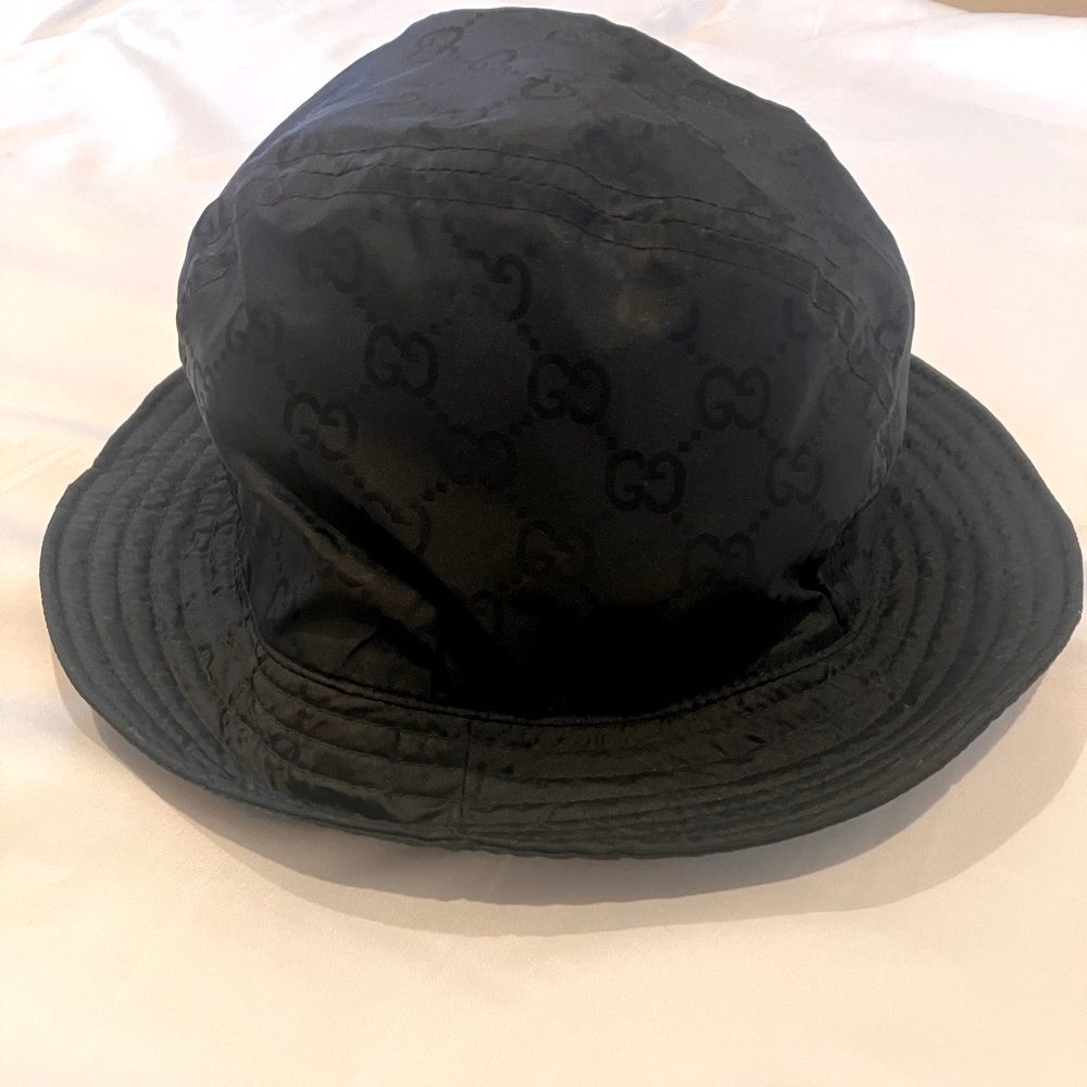 Gucci Monogram Nylon Black Bucket Hat - Medium Women’s